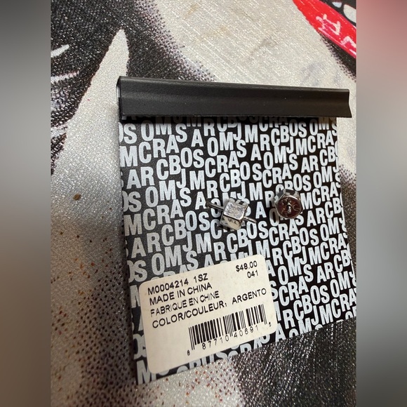 Marc by Marc Jacobs Pretzel Stud Earrings - Picture 4 of 6